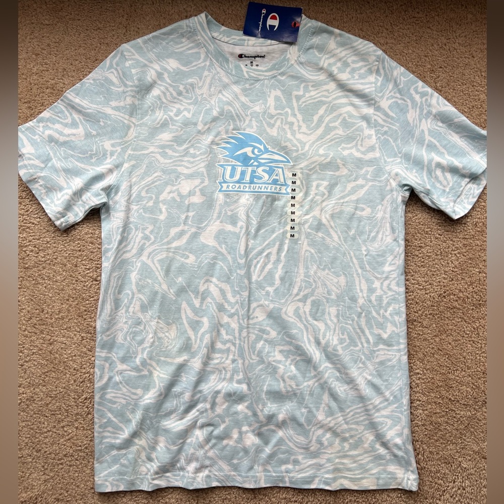 Women’s Medium Champion UTSA Tee